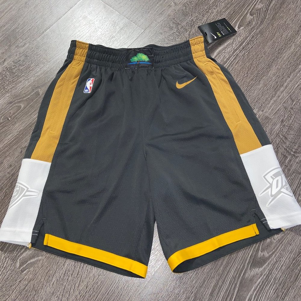 Nike NBA OKC Thunder City Edition Swingman Shorts Charcoal Mens M BV5881-060 NEW